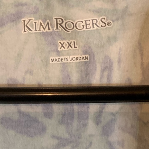 Top - Picture 3 of 3